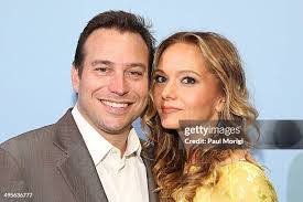 Kara Steinberg's Instagram, Twitter & Facebook