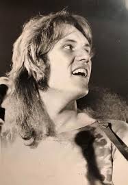 Happy Heavenly Birthday Alvin! 🎉 Still not a day goes by where are you are  not in our minds and hearts. 💔 Thank you for everything 💖 We love you &  miss