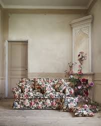 Ikea Just Released A Floral Couch That S Totally Grandma Approved Floral Couch Floral Sofa Shabby Chic Furniture