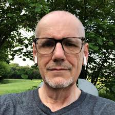 Who is looking for Moses Johnson and wife Nancy. Or Moses Johnson and wife  Ellender Holland?