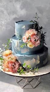 10 Eye Catching Wedding Cakes Wedding Cakes Campsite Wedding Fun Cake Decorating Ideas