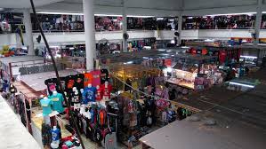 Padang besar is also on the main railway line between kuala lumpur and bangkok and it is a popular stop off for tourists travelling between thailand and malaysia and even further onto singapore. Padang Besar Tempat Menarik Di Negeri Perlis