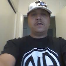 Stream Scott Lopes music