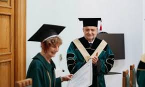 Serviciul de consiliere și orientare profesională. Rectorul Umf IaÈi Èi A AnunÈat Noua EchipÄ De Conducere SÄnÄtatea BuzoianÄ