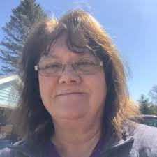 Vicky Waite (@gumyriley)