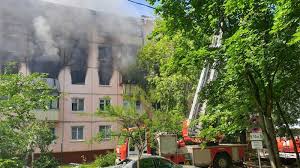 В москве пожар на складе пиротехники. Sgoreli Neskolko Kvartir Vzryv I Pozhar Proizoshli V Pyatietazhke V Moskve 29 Iyunya 2020 Skandaly I Proisshestviya Novosti Dnya 29 06 20 C Ria Novyj Den