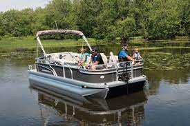 Find your pontoon boat easily amongst the 198 products from the leading brands (bayliner, ranger boats, sylvan pontoons,.) on nauticexpo, the a pontoon boat is the perfect solution for driving on a lake and sea. 15 Top Pontoon Deck Boats For 2018 Powerboating Com