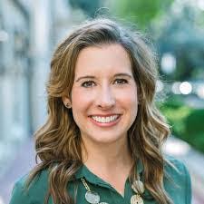 Shelly Burger's Instagram, Twitter & Facebook