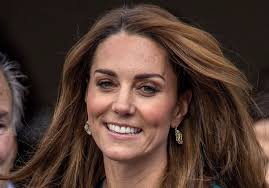 Kate Middleton : voici pourquoi elle ne porte jamais de couleur orange