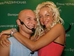 Когда бузова выбрала, что вместо комментария она выполнит задание под. Roman Tretyakov O Buzovoj I Dome 2 Ekspress Gazeta