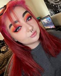 What do you get when you mix Pink Fetish and Midnight Ruby? Perfection  🤌🏽. We are loving this look