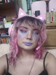 My new teal wig and makeup look 🎃 👻