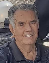 Michelle Crook's Instagram, Twitter & Facebook