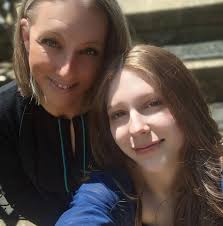 🎉ADOPTED 🎉This is a first for RACC, and don't know how to tell you this,  but—WE HAVE A BLOODHOUND AVAILABLE FOR ADOPTION! Meet Sarah! ♥️🐾♥️ This  big beautiful babe was abandoned in