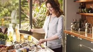 Author of how to be a domestic goddess, how to eat, feast, nigella bites, forever summer, nigella express, nigellissima, feast signed edition. Ais Tvnow De Tvnow Movie 415368 384x216 Title Jpg