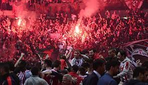 High quality olympiacos gifts and merchandise. Terrorismus Und Gesetzlosigkeit Griechenlands Basketball Versinkt Im Chaos