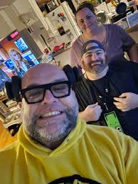 Wanna introduce you guys to the Littles . Gavin and Krista . Gonna need  some help with this one . Met with some friends today at Gavins house today  . Daniel Daniel