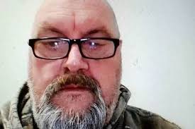 Pervert snared by paedophile hunters after he told '11-year-old girl' he  wanted to meet her for sex during online chat