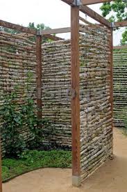 Schuppenplane Schuppenplane Mit Der Birke Nach Oben Und Unten Anstatt Von Seite Zu Seite Schuppenplane Sichtschutz Im Freien Hintergarten Gartendesign Ideen