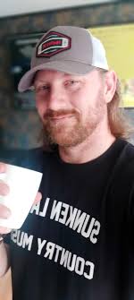 Finally the weekend!!🥳🥳 solecito🌞🌞 #hm #gettingreadyforsummer 🕶