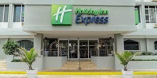 San juan airport is a hub for air sunshine, cape air, m&n aviation, seaborne airlines and tradewind aviation, and a focus city for jetblue. Holiday Inn Express San Juan Condado Hotel By Ihg