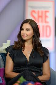April 19, 1968) is an american actress and a political. Ashley Judd Slams Trolls For Misogynist Criticism Of Her Face Gallery Wonderwall Com