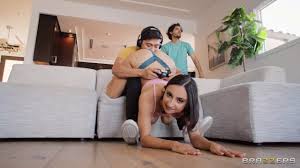 Whats the girls name in the new brazzers holiday sale ad ? - Hailey Rose  1391474 › NameThatPorn.com HD phone wallpaper