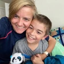 Tara Farris's Instagram, Twitter & Facebook