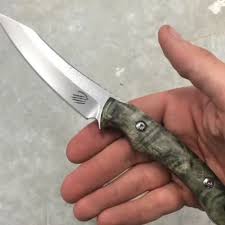 Merci Bastinelliknives Instagram Artisan Coutelier Francais Installe Aux Usa Video Couteau Survie Video En 2020 Couteau Tactique Couteau Bois Couteaux Faits Main