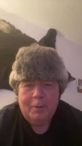 Beställ en personlig video från Hogan Persson