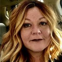 Tracy Chesterfield's Instagram, Twitter & Facebook