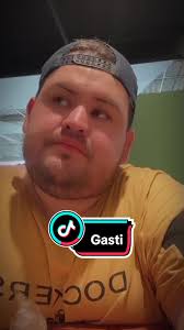 Gasti🙋🏻‍♂️❤️‍🩹, Apoyen A seguirlo!!!! #gorditosybonitos #gorditos  #gaybearsoftiktok #gorditosguapos #dance #edit