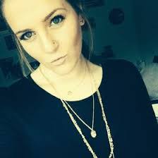 Lilian Helm's Instagram, Twitter & Facebook