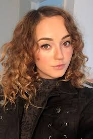 Kelsey Altman's Instagram, Twitter & Facebook