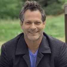 Brent Dillon's Instagram, Twitter & Facebook