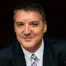 Javier SÁNCHEZ-GARCÍA