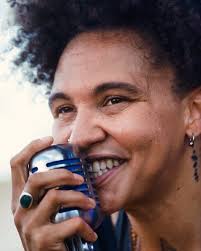 Adrienne Mack-Davis (@amackdavis) • Instagram photos and videos