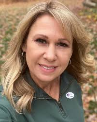 Romance Author Denise Hunter (@deniseahunter) • Instagram-foto's en -video's