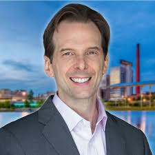 Top 9 Keynote Speakers for Hire in Destin, FL