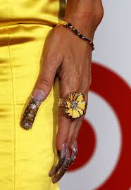Ivy Queen Nail Pictures Ivy Queen Ugly Nail Art Queen nails is een service gerichte nagelsalon.