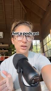 Hillary Padilla's Instagram, Twitter & Facebook