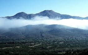 Chaparral Regions Have Cool Wet Winter Seasons With Little Rainfall Except In A Few More Intense Storms It Has Dry Ocean Current Chaparral Natural Landmarks
