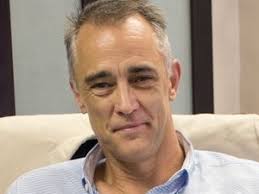 Omni-channel communication: a new generation customer experience