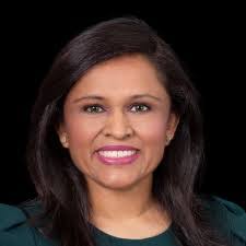 Gira Patel's Instagram, Twitter & Facebook