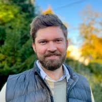 500+ "Follette" profiles