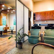 Supercuts has a conveniently located hair salon at bixby knolls in long beach, ca. Long Beach S Best Salon Surrender Salon Long Beach Ca