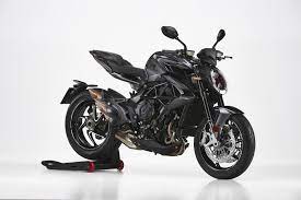 Significant weight savings and an approximate increase of 4 hp with better low end throttle response. Mv Agusta Brutale 800 Rr Scs Alle Technischen Daten Zum Modell Brutale 800 Rr Scs Von Mv Agusta