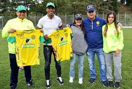 Noticias de amaranto perea, fotos y videos. Luis Amaranto Perea Y Su Primer Reto Como Tecnico Dirigira A Leones De Itagui