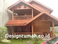 Lantai satu di bawah balkon. 100 Contoh Desain Rumah Kayu Terbaru Design Rumah