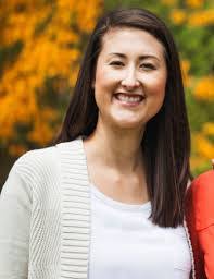 Beth Tuten's Instagram, Twitter & Facebook